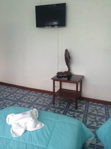 Hotel Salinas Puerto Ayora  Luaran gambar